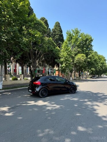 Kia Rio 2011, 146,202 km - 1.1 l - Gəncə