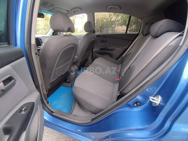 Kia Rio 2009, 230,000 km - 1.4 l - Bakı