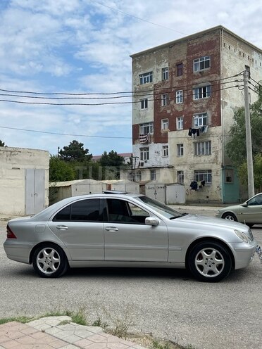 Mercedes C 220 d 2001, 370,000 km - 2.2 l - Bakı