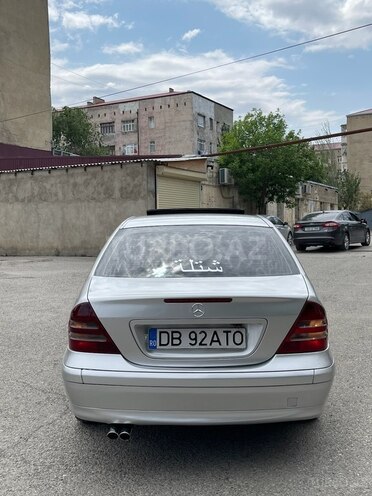 Mercedes C 220 d 2001, 370,000 km - 2.2 l - Bakı