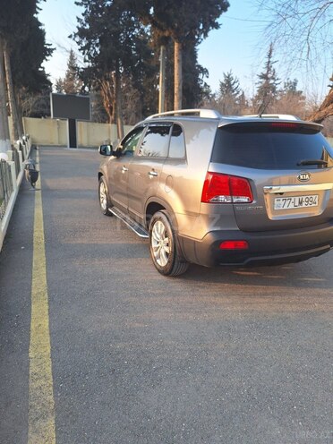 Kia Sorento 2011, 170,000 km - 2.0 l - Biləsuvar