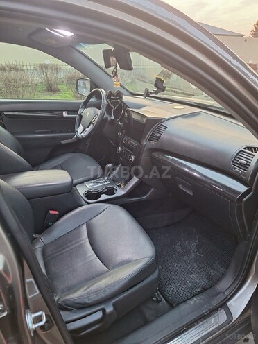 Kia Sorento 2011, 170,000 km - 2.0 l - Biləsuvar