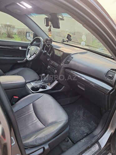 Kia Sorento 2011, 170,000 km - 2.0 l - Biləsuvar