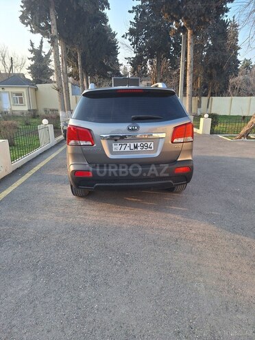 Kia Sorento 2011, 170,000 km - 2.0 l - Biləsuvar
