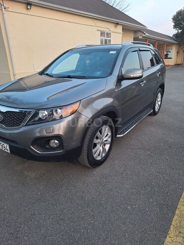 Kia Sorento 2011, 170,000 km - 2.0 l - Biləsuvar