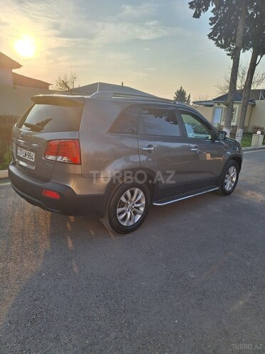 Kia Sorento 2011, 170,000 km - 2.0 l - Biləsuvar