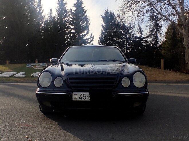 Mercedes E 240 1999, 330,000 km - 2.6 l - Mingəçevir