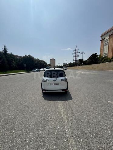 Toyota Sienta 2019, 143,000 km - 1.5 l - Bakı