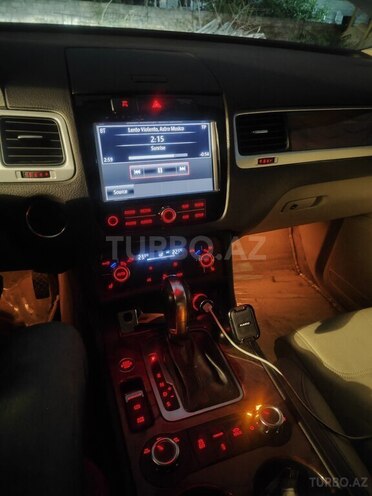 Volkswagen Touareg 2011, 274,000 km - 3.6 л - Bakı