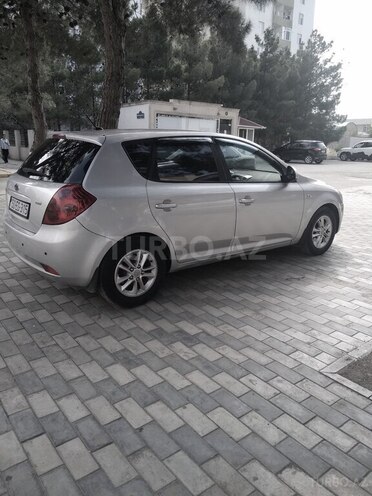 Kia Ceed 2008, 280,000 km - 1.6 л - Sumqayıt