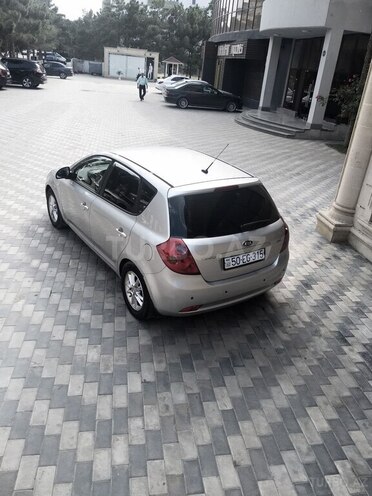 Kia Ceed 2008, 280,000 km - 1.6 л - Sumqayıt
