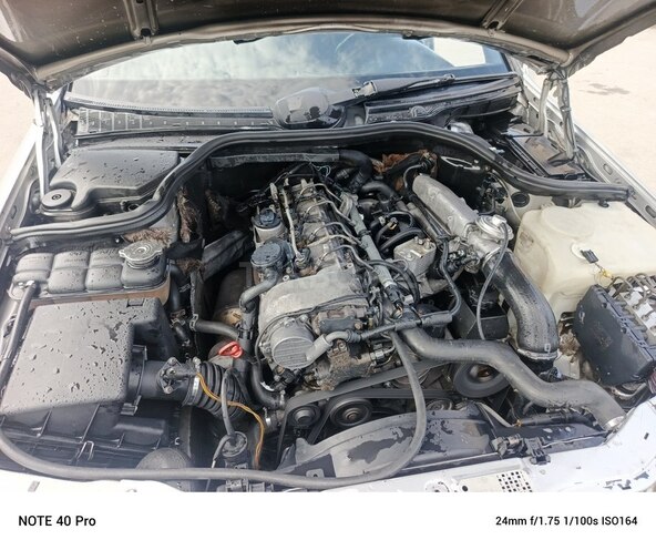 Mercedes C 220 d 2000, 109,545 km - 2.2 л - Bakı
