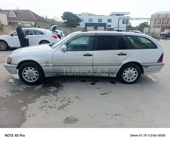 Mercedes C 220 d 2000, 109,545 km - 2.2 л - Bakı