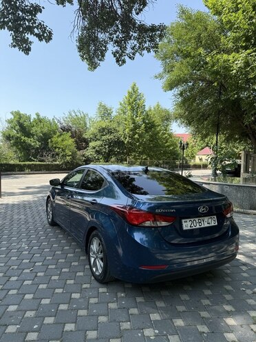 Hyundai Elantra 2014, 343,000 km - 1.8 l - Yevlax