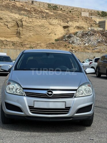 Opel Astra 2009, 320,000 km - 1.4 l - Bakı