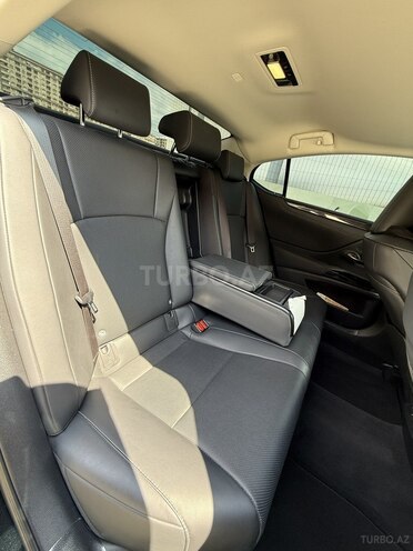 Lexus ES 200 2022, 37,000 km - 2.0 l - Bakı