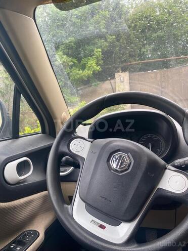 MG 3 2011, 206,000 km - 1.5 l - Bakı