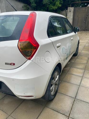 MG 3 2011, 206,000 km - 1.5 l - Bakı