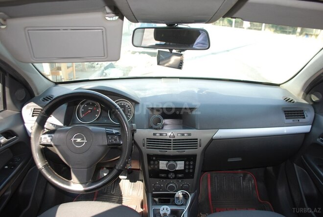 Opel Astra 2006, 522,000 km - 1.3 l - Bakı