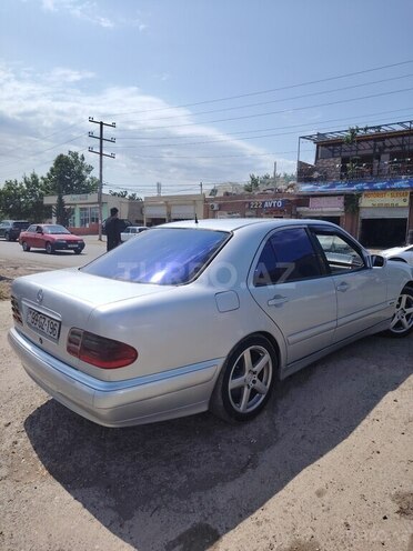 Mercedes E 220 d 2000, 288,000 km - 2.2 l - Bakı