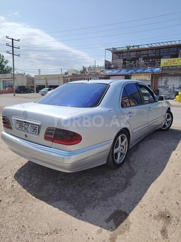 Mercedes E 220 d 2000, 288,000 km - 2.2 l - Bakı