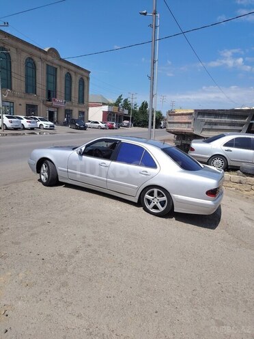Mercedes E 220 d 2000, 288,000 km - 2.2 l - Bakı