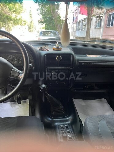 GAZ 3110 2003, 252,500 km - 2.3 l - Sumqayıt