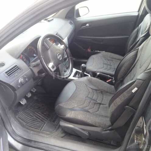 Opel Astra 2009, 208,000 km - 1.4 l - Bakı