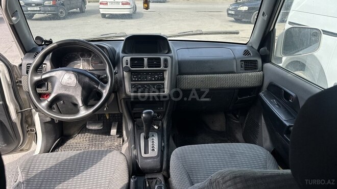 Mitsubishi Pajero io 1998, 251,000 km - 1.8 л - Bakı