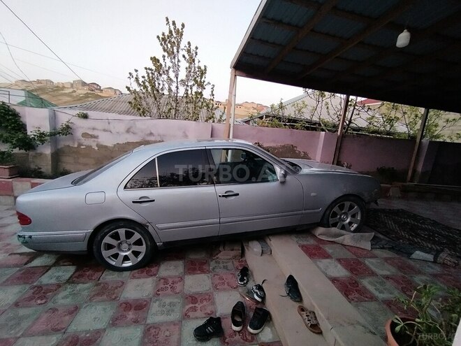 Mercedes E 280 1996, 400,000 km - 2.8 l - Bakı