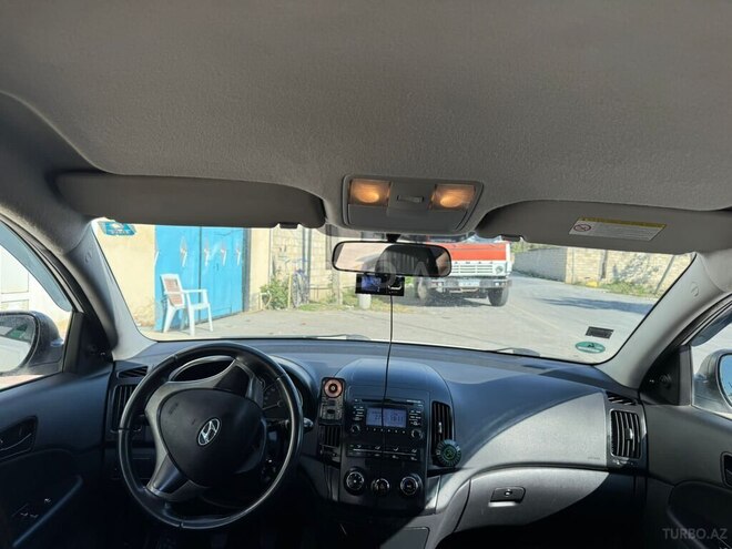 Hyundai i30 2011, 214,000 km - 1.6 l - Qəbələ