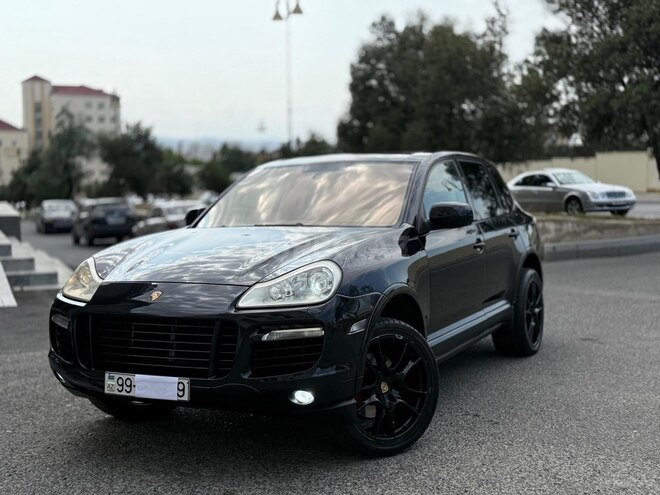 Porsche Cayenne-7