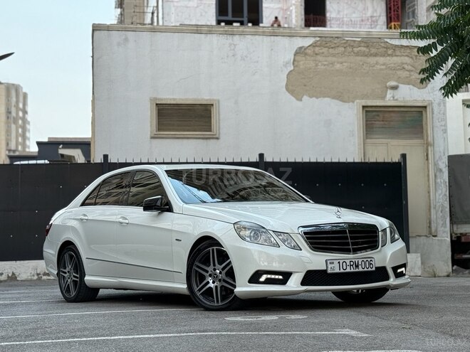Mercedes E 350 d 2011, 197,000 km - 3.0 l - Bakı