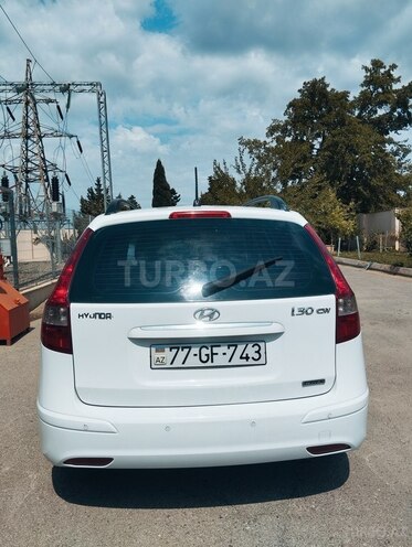 Hyundai i30 2010, 214,000 km - 1.6 l - Bakı