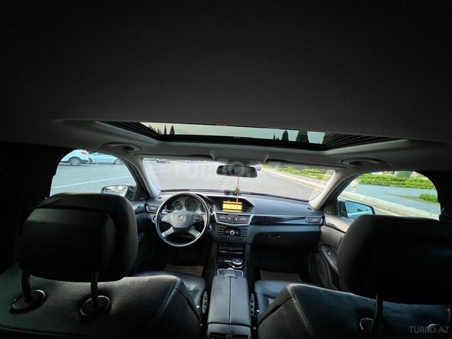 Mercedes E 350 4MATIC 2011, 170,000 km - 3.5 л - Gəncə
