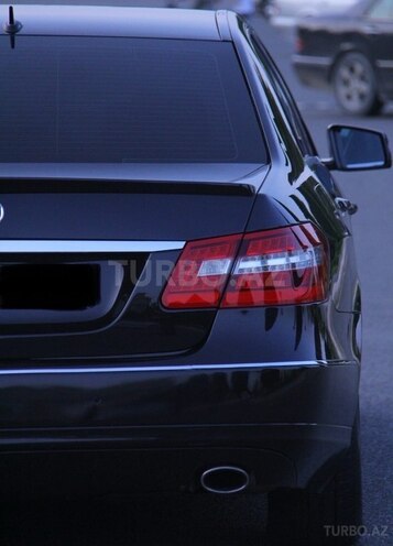 Mercedes E 350 4MATIC 2011, 170,000 km - 3.5 л - Gəncə