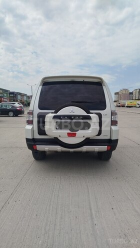 Mitsubishi Pajero 2008, 206,000 km - 3.0 l - Bakı
