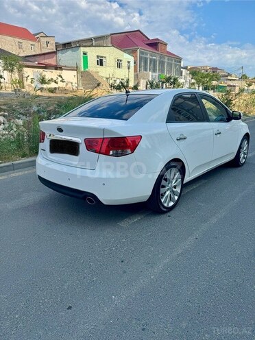 Kia Cerato 2011, 122,500 km - 2.0 l - Bakı