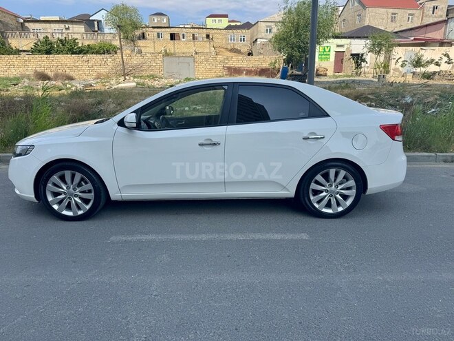 Kia Cerato 2011, 122,500 km - 2.0 l - Bakı