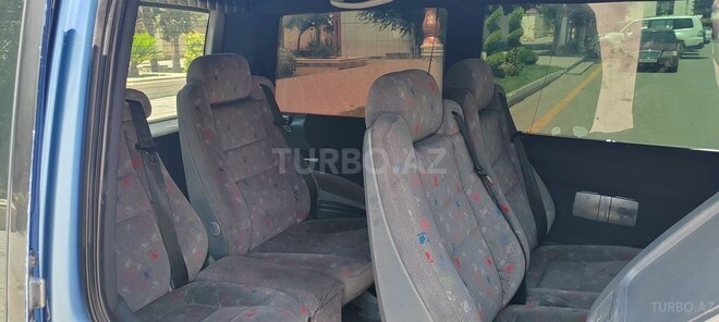 Mercedes Vito 2000, 451,220 km - 2.2 l - Yevlax