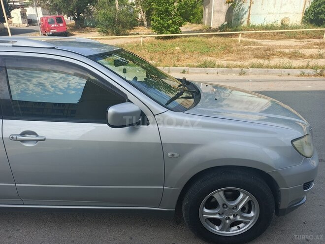 Mitsubishi Airtrek 2003, 186,372 km - 2.0 л - Bakı
