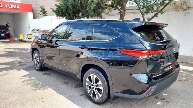 Toyota Highlander-6