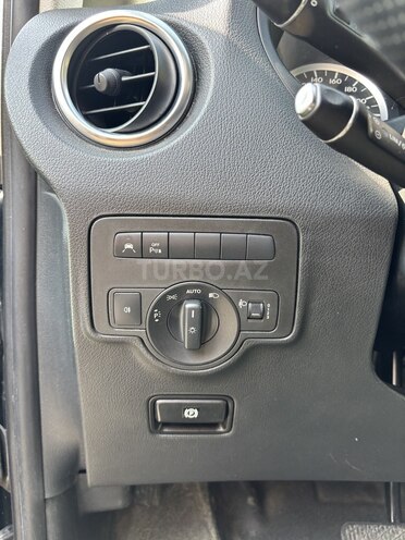 Mercedes Vito 116 2018, 198,000 km - 2.2 л - Bakı