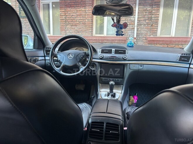 Mercedes E 320 2002, 300,002 km - 3.2 л - Gəncə