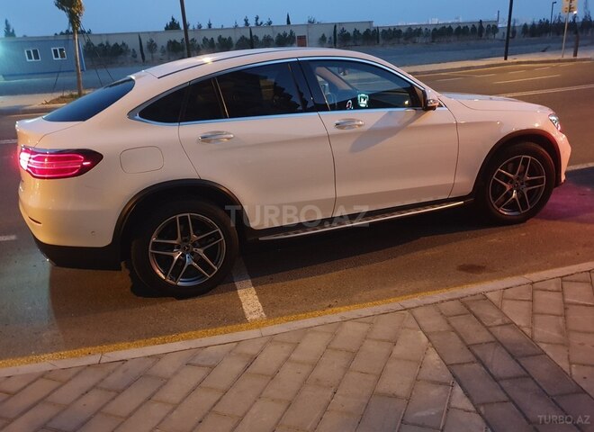 Mercedes GLC 220 d 4MATIC Coupe 2018, 106,000 km - 2.2 l - Bakı
