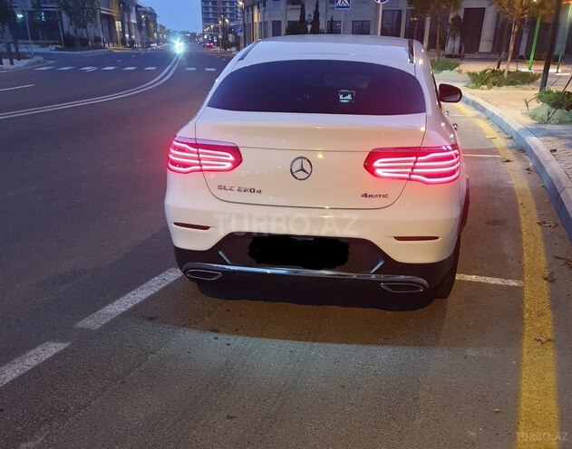 Mercedes GLC 220 d 4MATIC Coupe 2018, 106,000 km - 2.2 l - Bakı