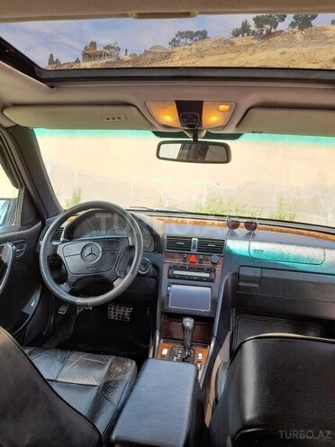 Mercedes C 230 1997, 341,211 km - 2.3 l - Bakı