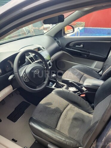 Kia Ceed 2007, 378,000 km - 1.6 l - Bakı
