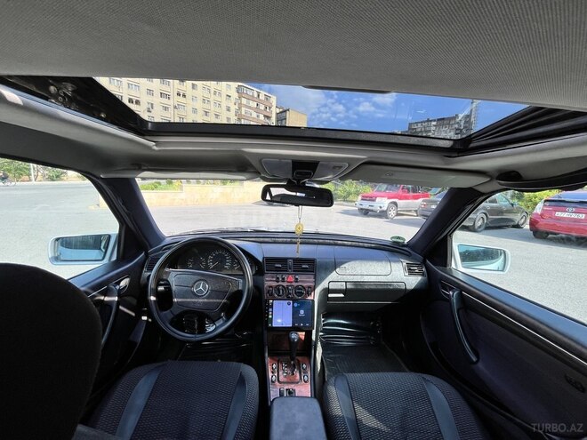 Mercedes C 200 2000, 450,000 km - 2.0 л - Bakı