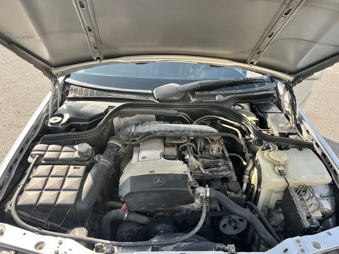 Mercedes C 200 2000, 450,000 km - 2.0 л - Bakı